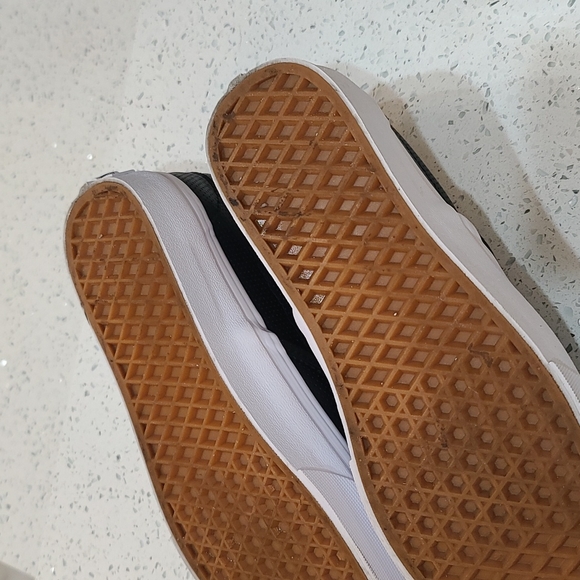 NWOT Vans - Picture 6 of 8